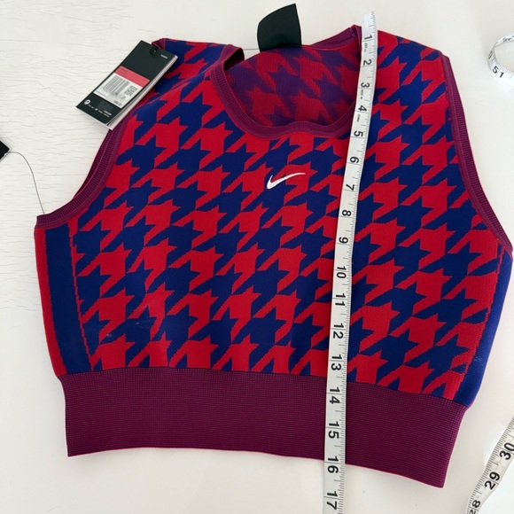 Nike Sportswear Women's Cropped Top size L NWT - Picture 3 of 10